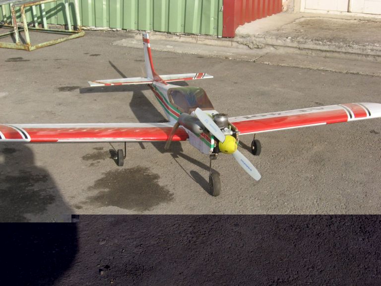 lektuvas 002 res.jpg