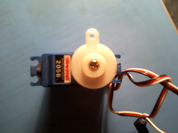 servo 2056 trx 140lt naujos uz 100 lt atiduosiu he D.jpg